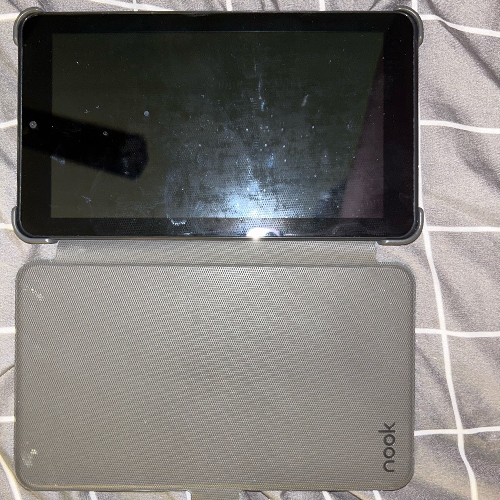 Nook - Picture 2 of 3